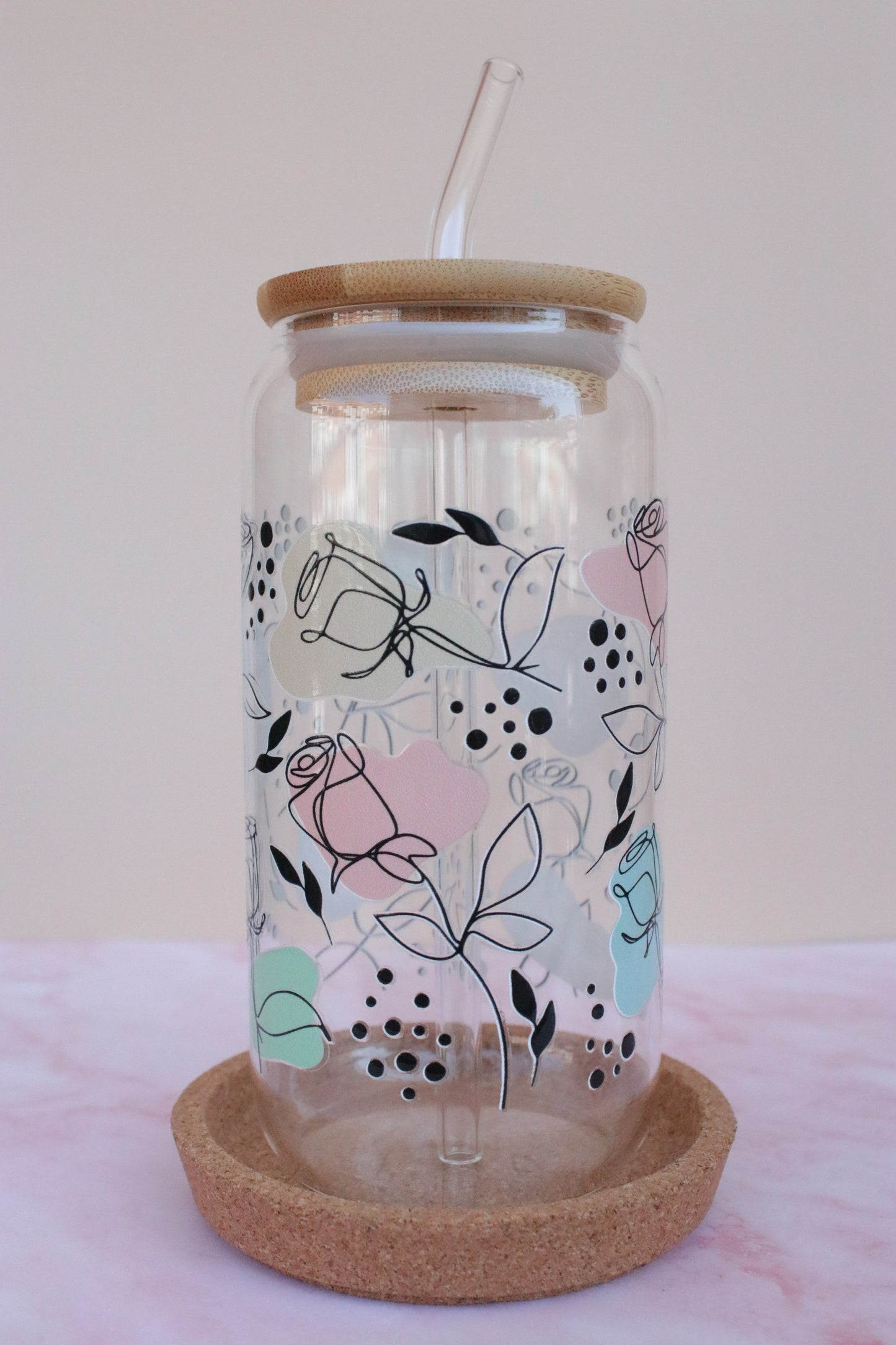 Vasos con tapa de bambú – ¡Diseño, sostenibilidad y color en tu día a día!